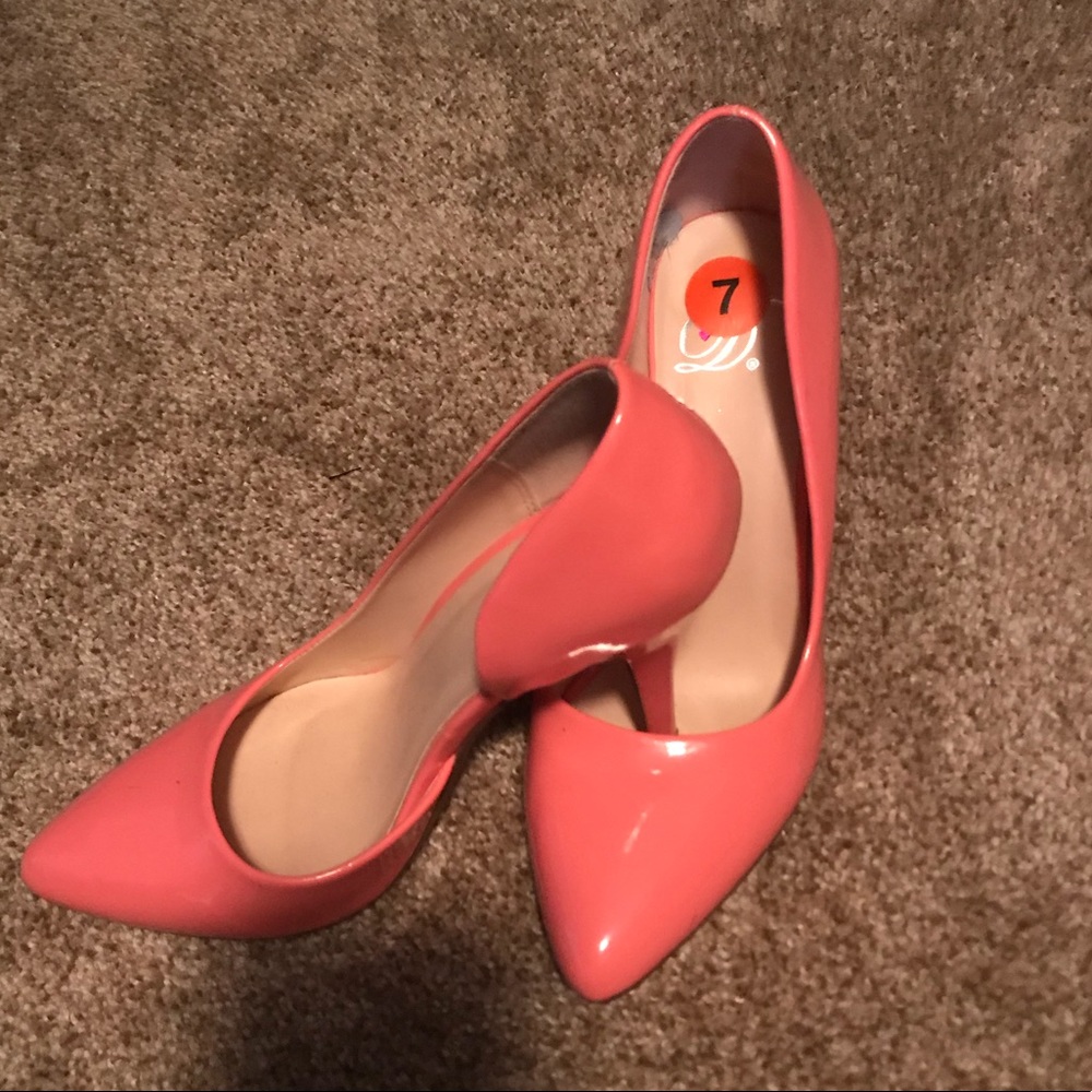 Peachy heels